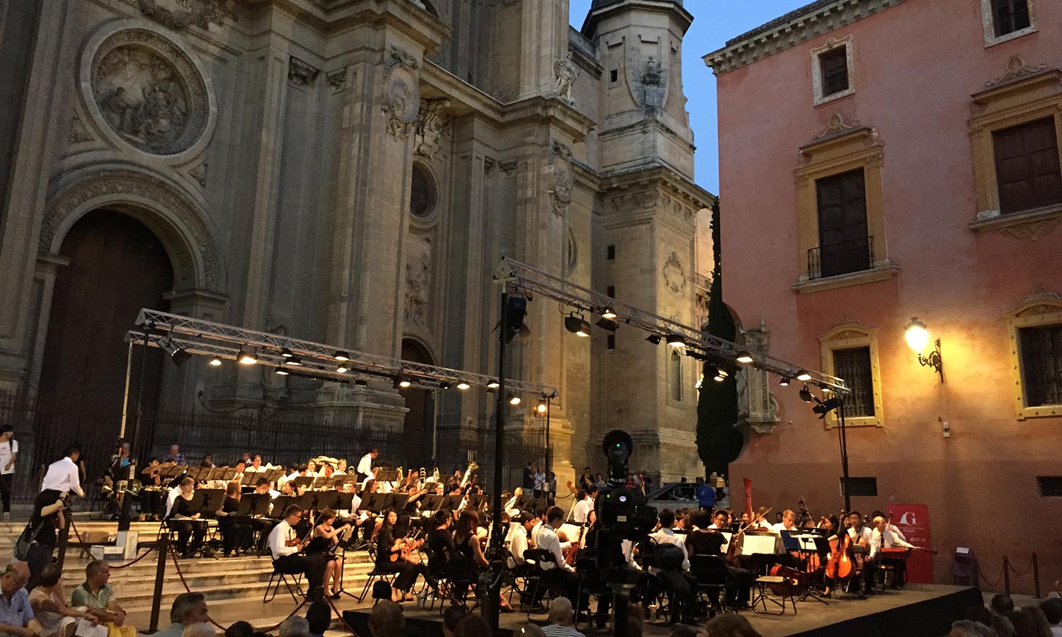 Granada Music Festival - Encore Tours