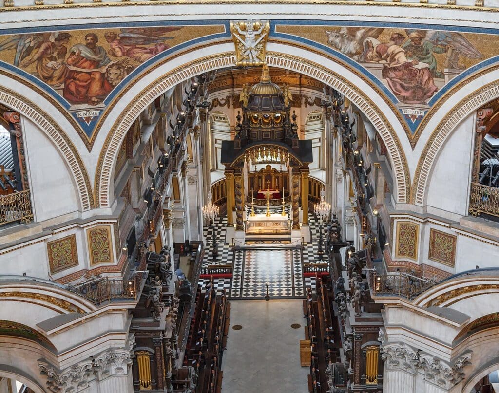 Inside Saint Paul
