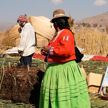 women in Peru